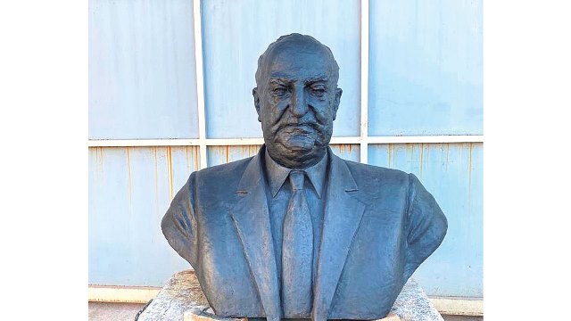 konstantinos-mitsotakis-protomi