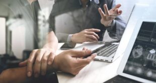 upologistes-antropoi-business