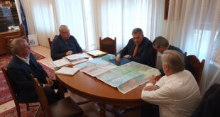 kaxrimanis-taxiaos-perifereia