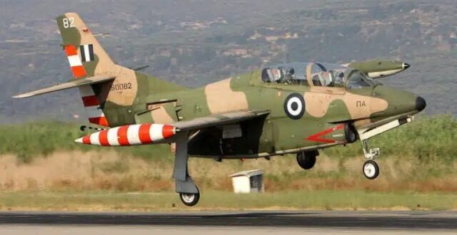 polemiko-aeroplano-pilotos