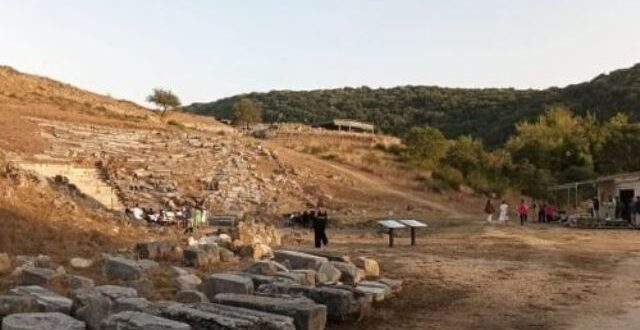 gitana-arxaio-theatro