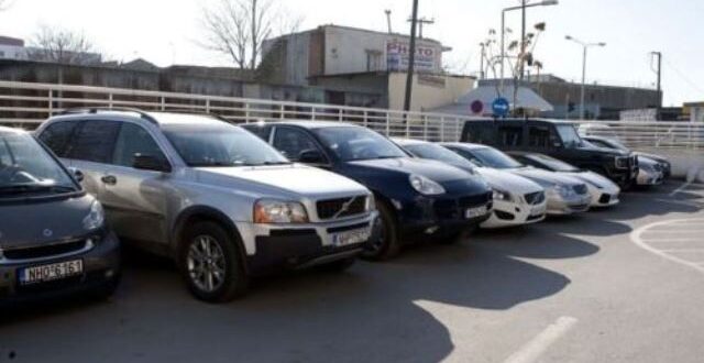 politeli-aftokinita-alvania