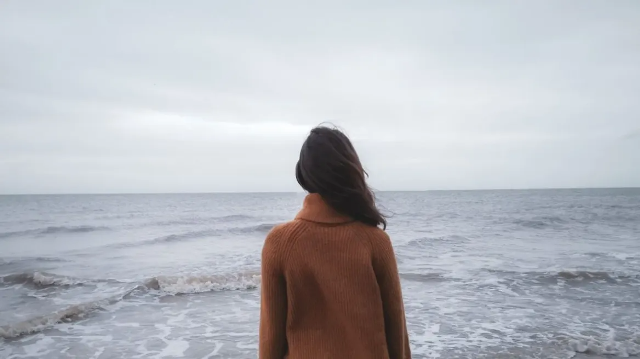 thalassa-gynaika