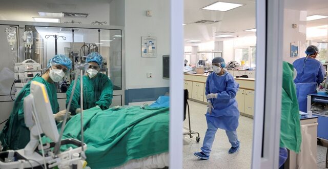 nosokomeio-maskes-covid