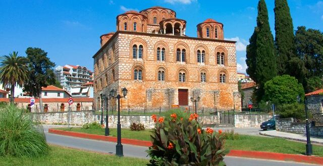 panagia-parigoritissa-arta