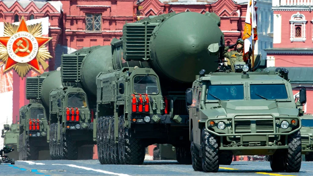 parelasi-rosia-pirinika