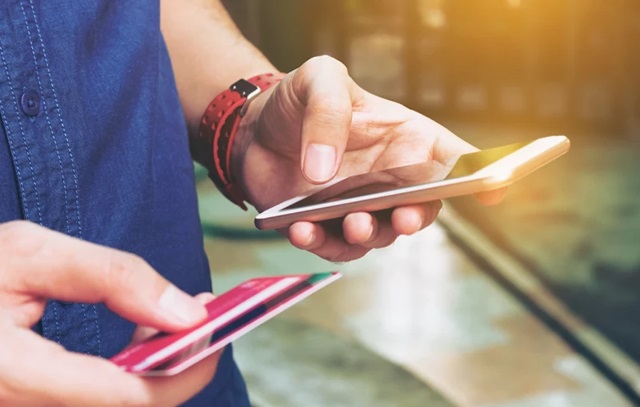 Iris-payments-kinito-karta