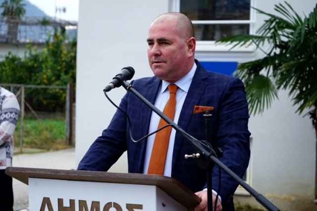 axilleas_gkoumas_vima_sto_aurio_parataksi_parga