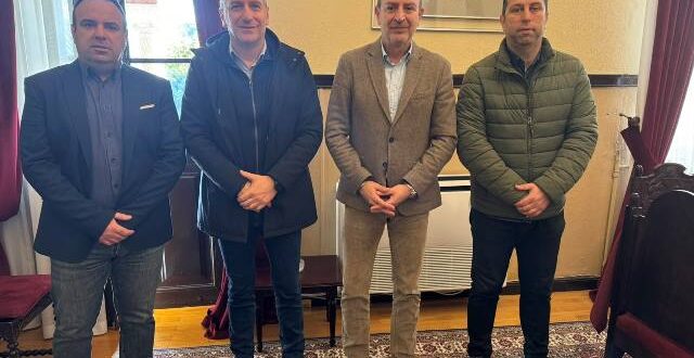 dimarxos-mpegkas-astynomikoi