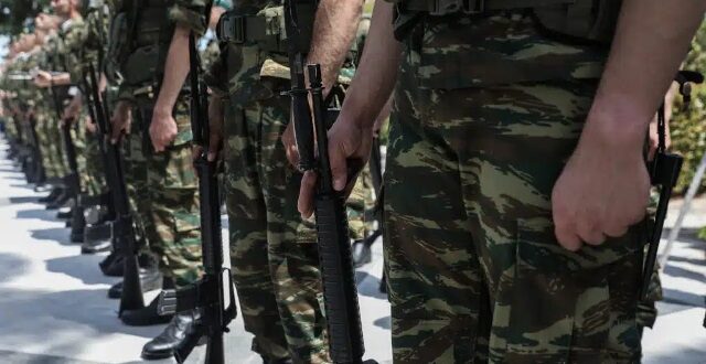 stratos-ellada-fantaroi