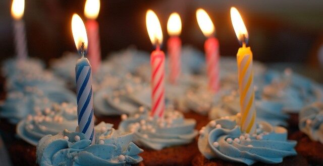 cupcakes-genethlia-keria