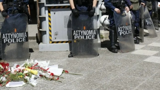 gynaikoktonia-agioi-anargiroi