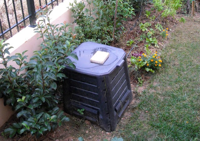 kompostopoiisi-spiti