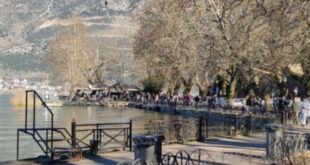 paralimnio-molos-kira-frosini