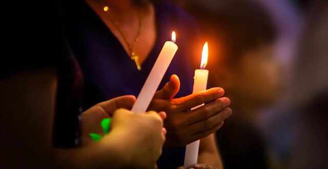 pasxa-lampada-ekklisia