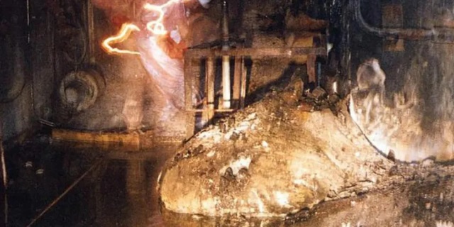 podi-elefanta-radienergeia-tsernompil