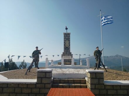 fourka_mnimeio_2024-gynaika-pindou