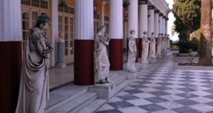 agalmata-kolones-axilleio