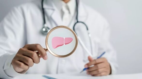 eksetaseis-giatros-ipatos