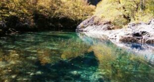 xaradra-vikou-potami