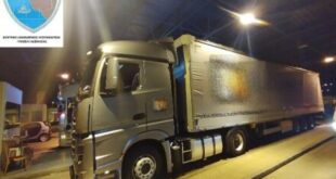 igoumenitsa-ntalika-metanastes-6-11