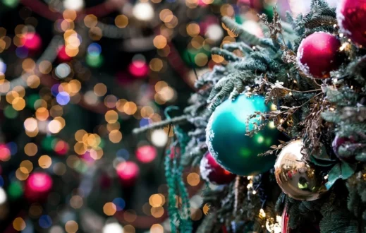 xristougenna-stolismos-dentro