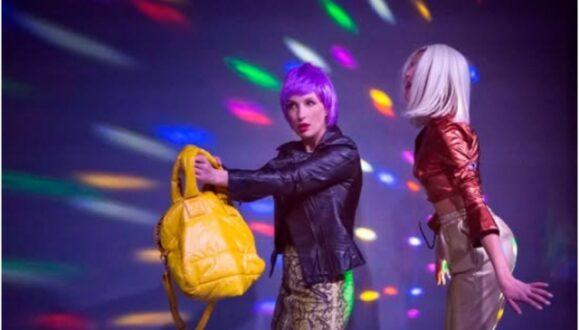 koukoula-parastasi-theatro-actina