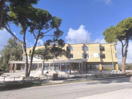 ktirio-ein-igoumenitsa