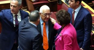 vouli-proedros-kaklamanis