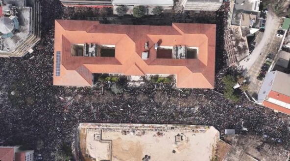 sigkentrosi-tempi-ioannina