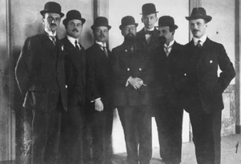 inter-paramithiotis