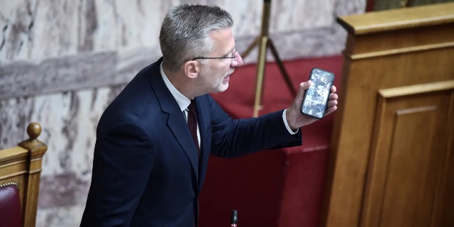 skertsos-famelos-vouli-mati