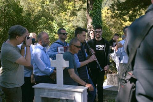 giromeri-klarino-nekrotafeio