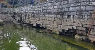 ioannina-spilaioseis-limni