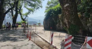 kira-frosini-paralimnios-erga