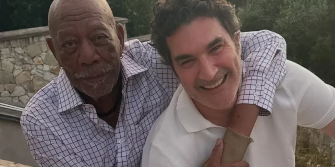 morgan-freeman-papakaliatis.jpg