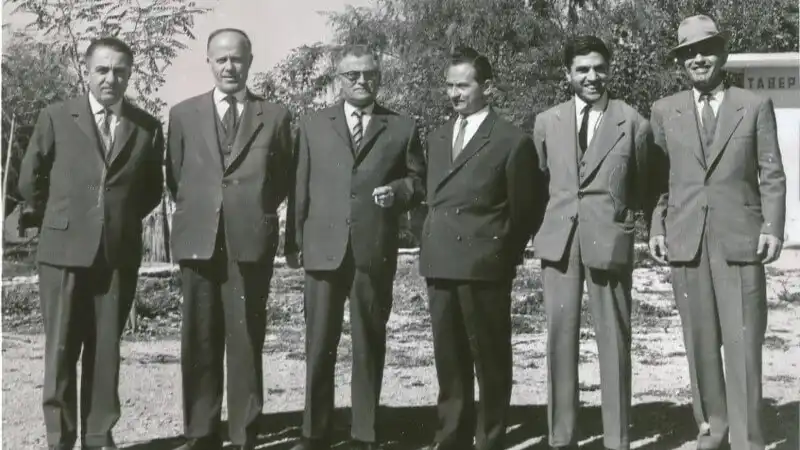 kathigites-zosimaias