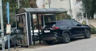 Parkarisma-stasi-leoforeiou