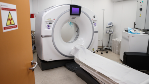 axonikos-tomografos-1