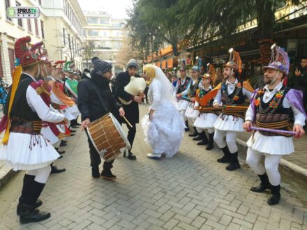 momogeroi-ioannina-poli-28-11