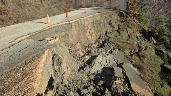 plikati-konitsas-katolisthisi