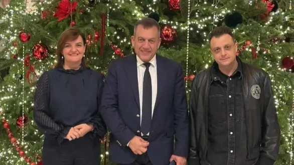 siontis-kefala-vroutsis