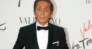 valentino-sxediastis-modas