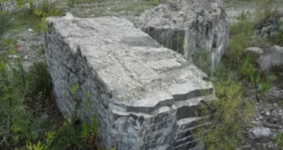 litostromta-gefyra-plakas