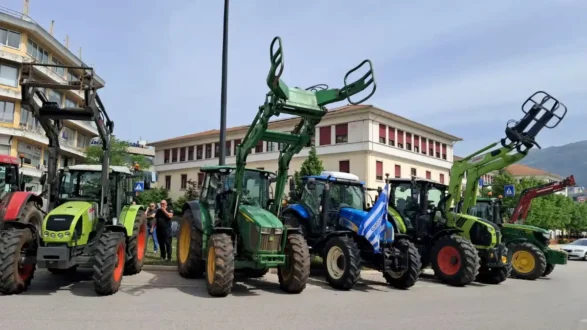 trakter_mploko_agrotes_ioannina